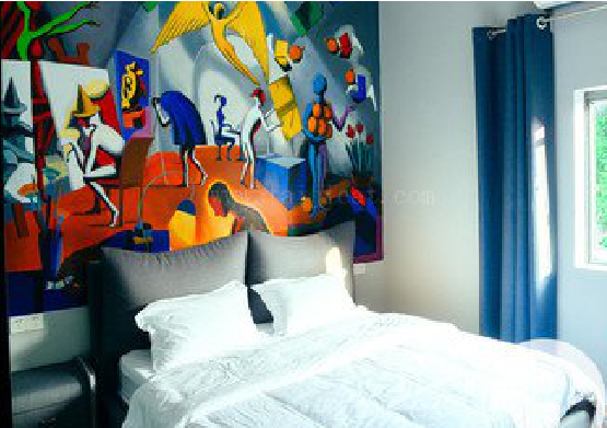 新龙对于酒店的墙体彩绘而言更注重哪些方面?